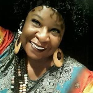 Meet your Posher, Erlene